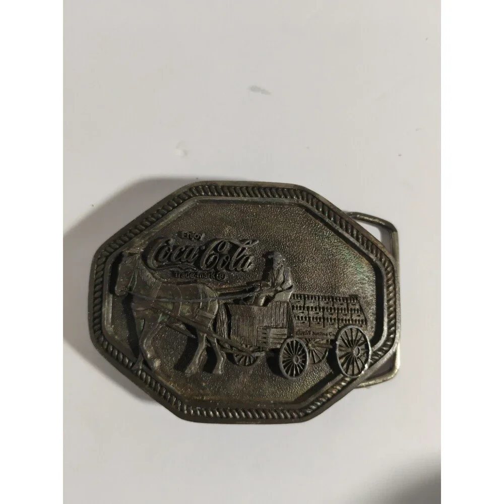 1980 COCA-COLA Belt Buckle Horsedrawn Wagon Coke Collectible Pewter Vintage Rare
